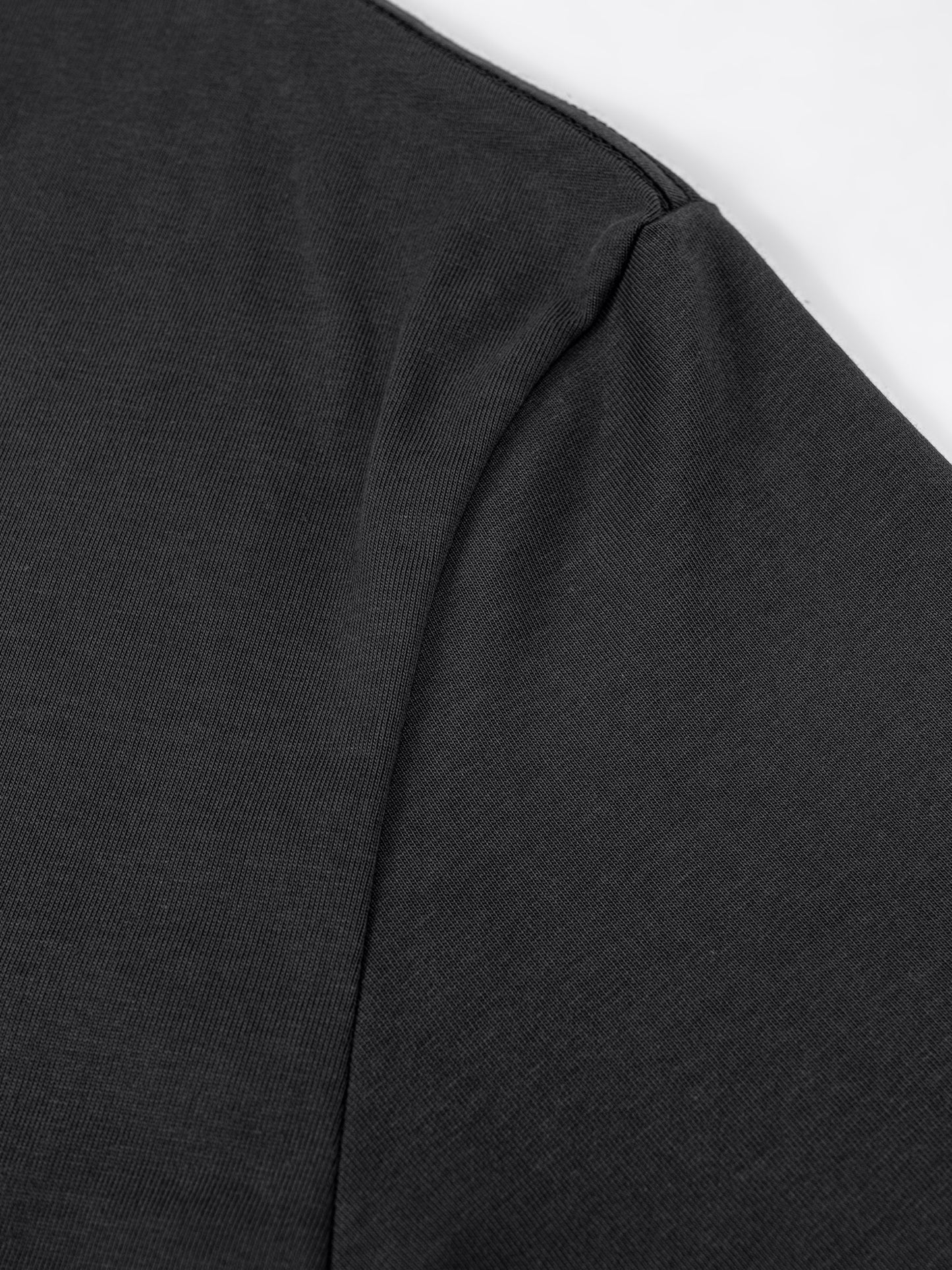 THÉVA Unisex Heavyweight Tee
